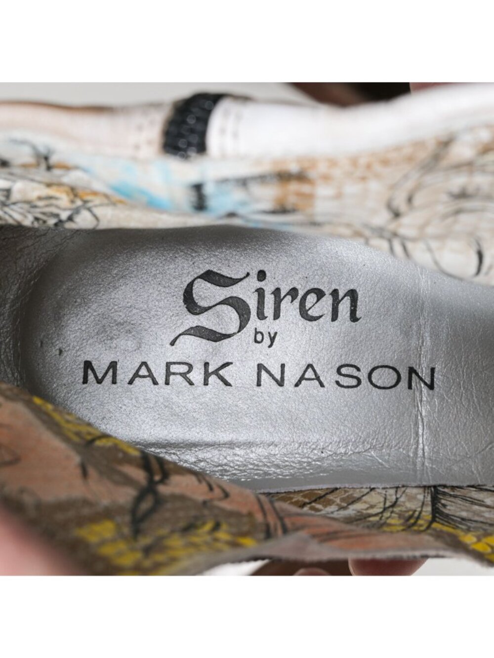 Siren by Mark Nason White Distressed Leather Ankle Boots Zip 9 Womens - Picture 5 of 7